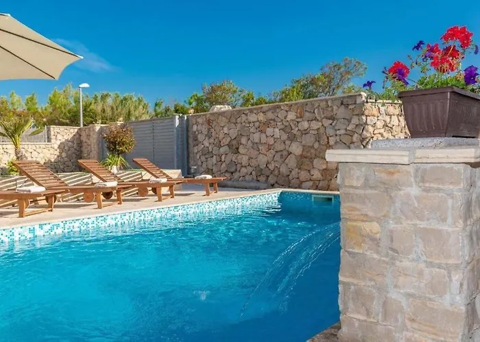 -pool With Whirpool And Waterfall Near Sandy - By Traveler Tourist Agency Krk Id 2174 Villa