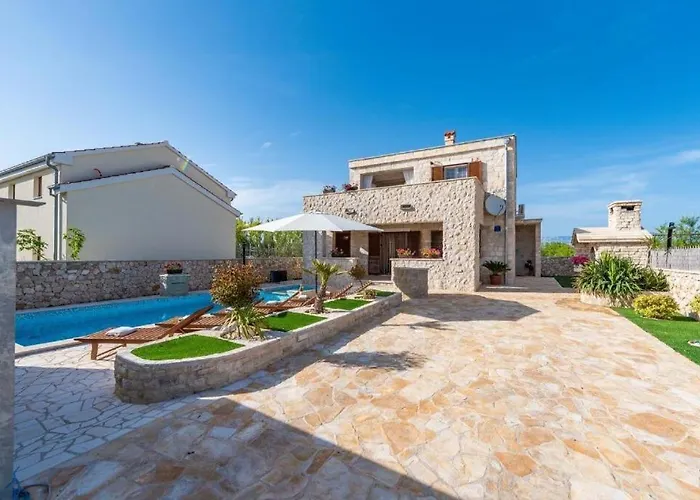 Villa -pool With Whirpool And Waterfall Near Sandy - By Traveler Tourist Agency Krk Id 2174 *
